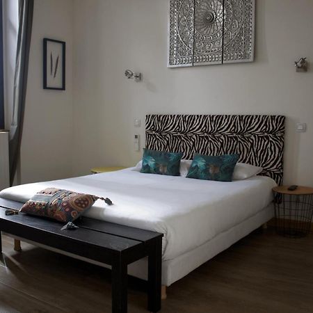 Hotel Absolu Castelsarrasin Bagian luar foto