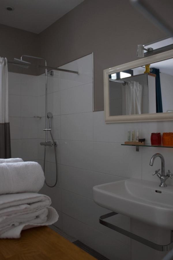Hotel Absolu Castelsarrasin Bagian luar foto
